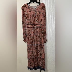 Pink/navy dress size small only worn a couple of times